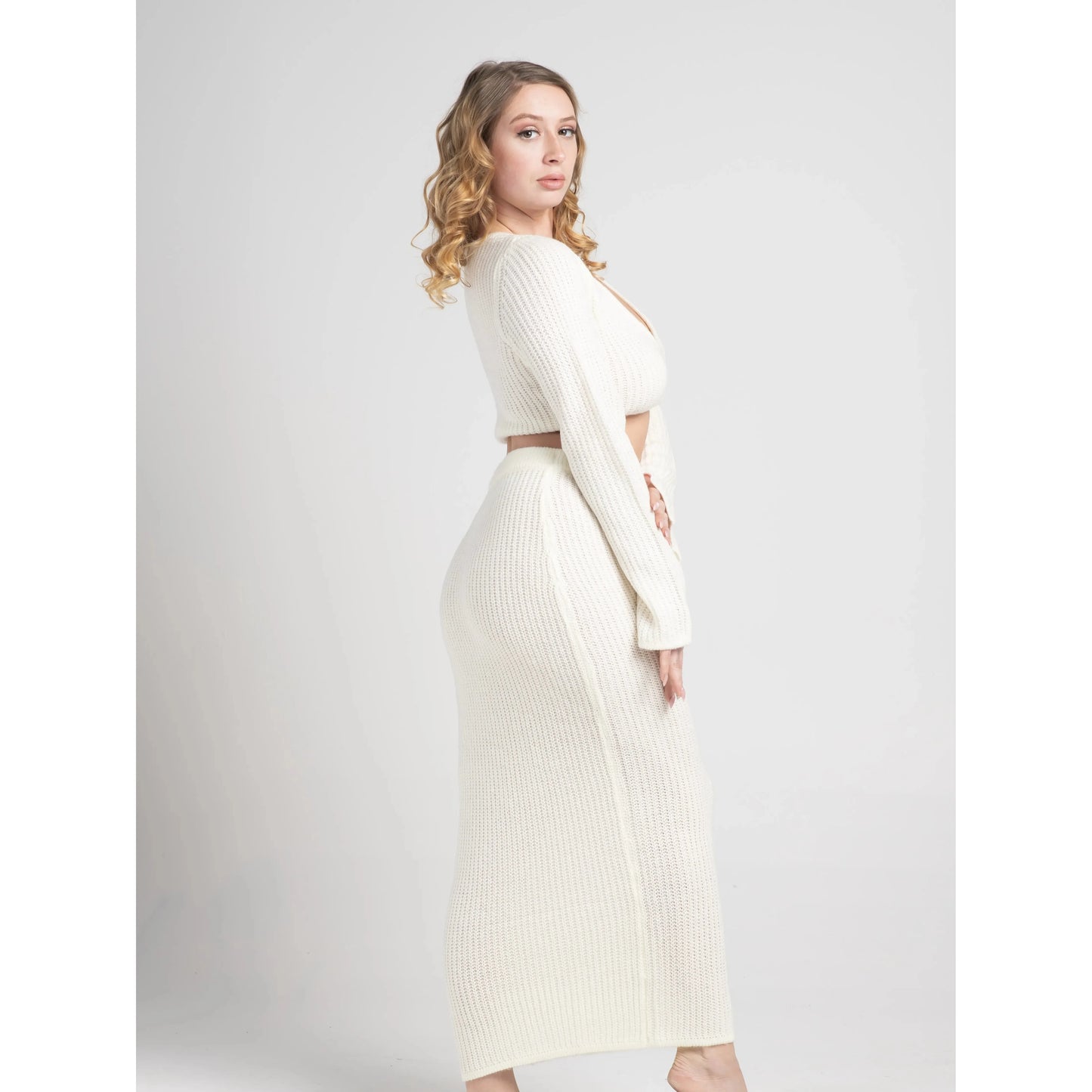 IVORY KNITTED TWO PIECE SET